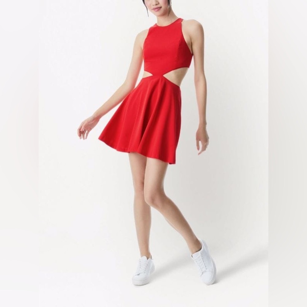 🌼Alice + Olivia Cut out flare mini dress  size 8